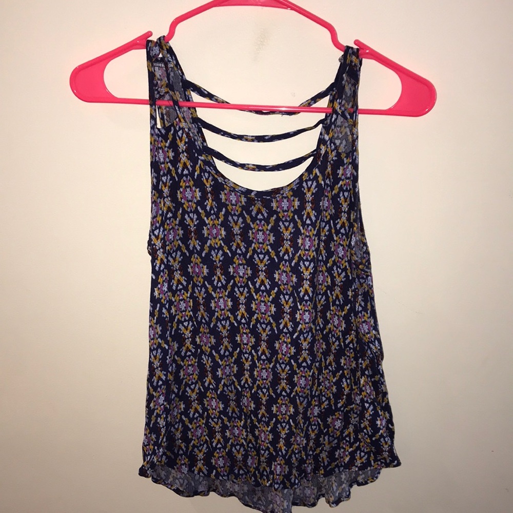 Tank with string back